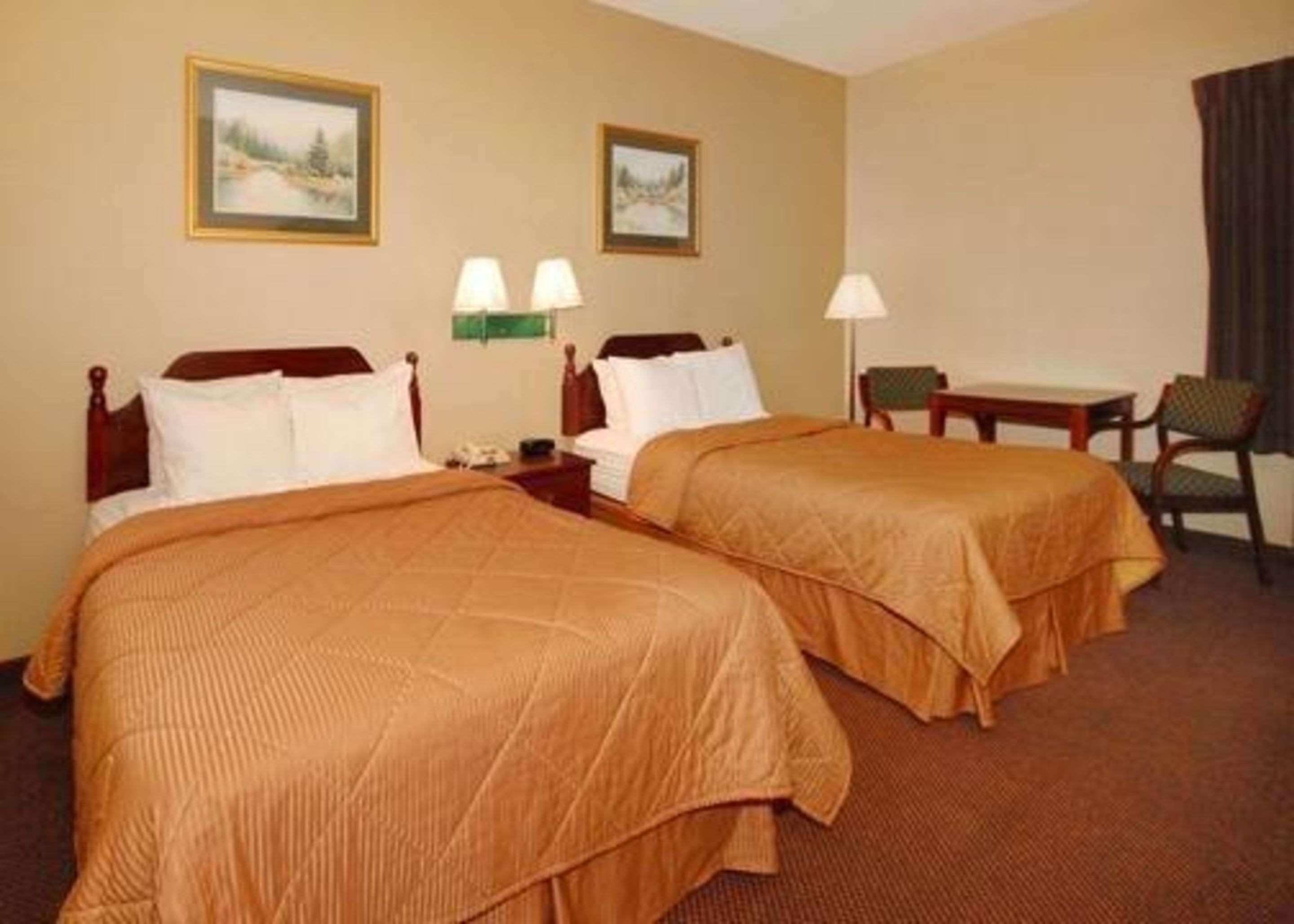 Quality Inn & Suites Tarboro - Kingsboro Ruang foto
