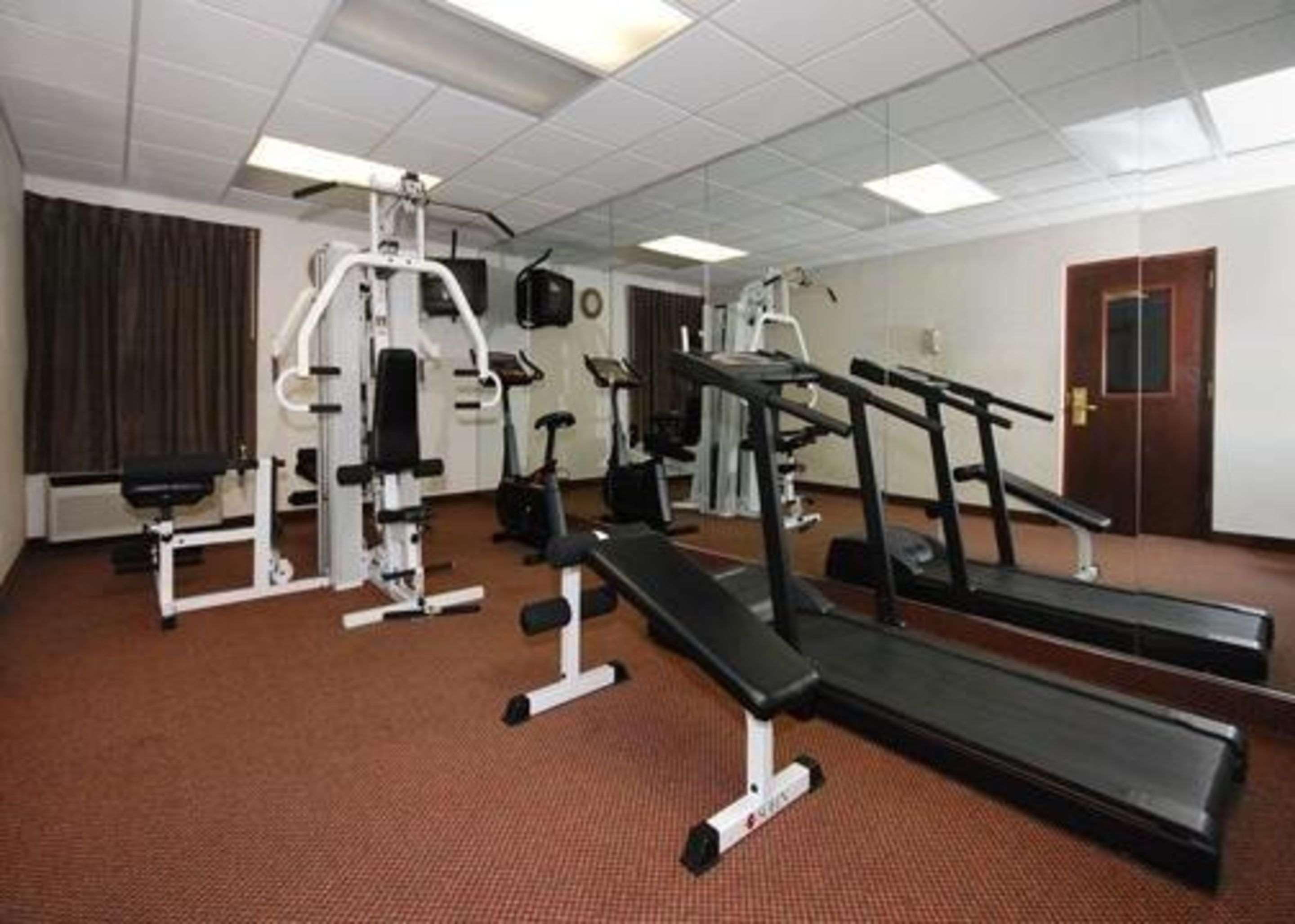Quality Inn & Suites Tarboro - Kingsboro Bagian luar foto