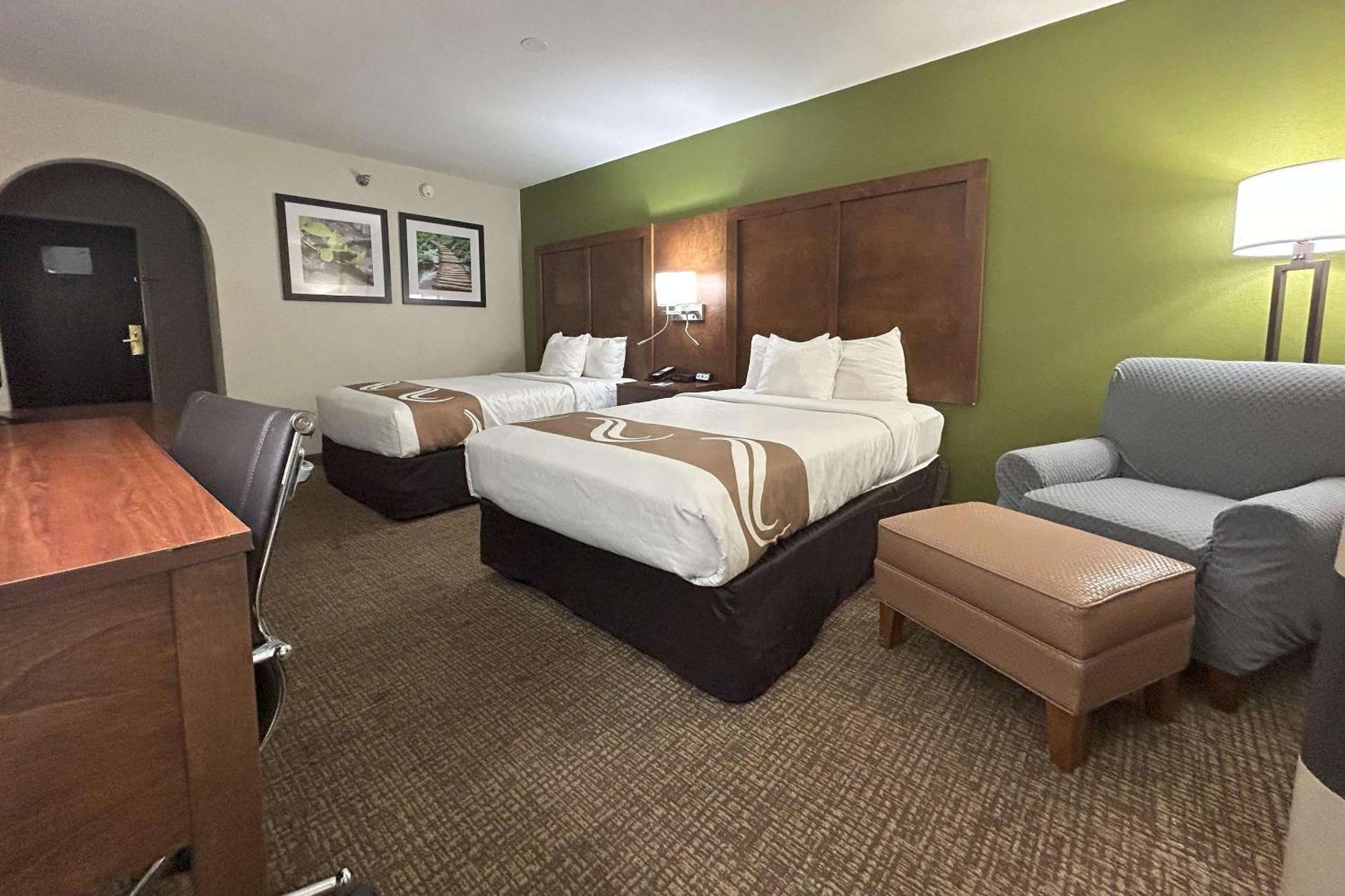Quality Inn & Suites Tarboro - Kingsboro Bagian luar foto